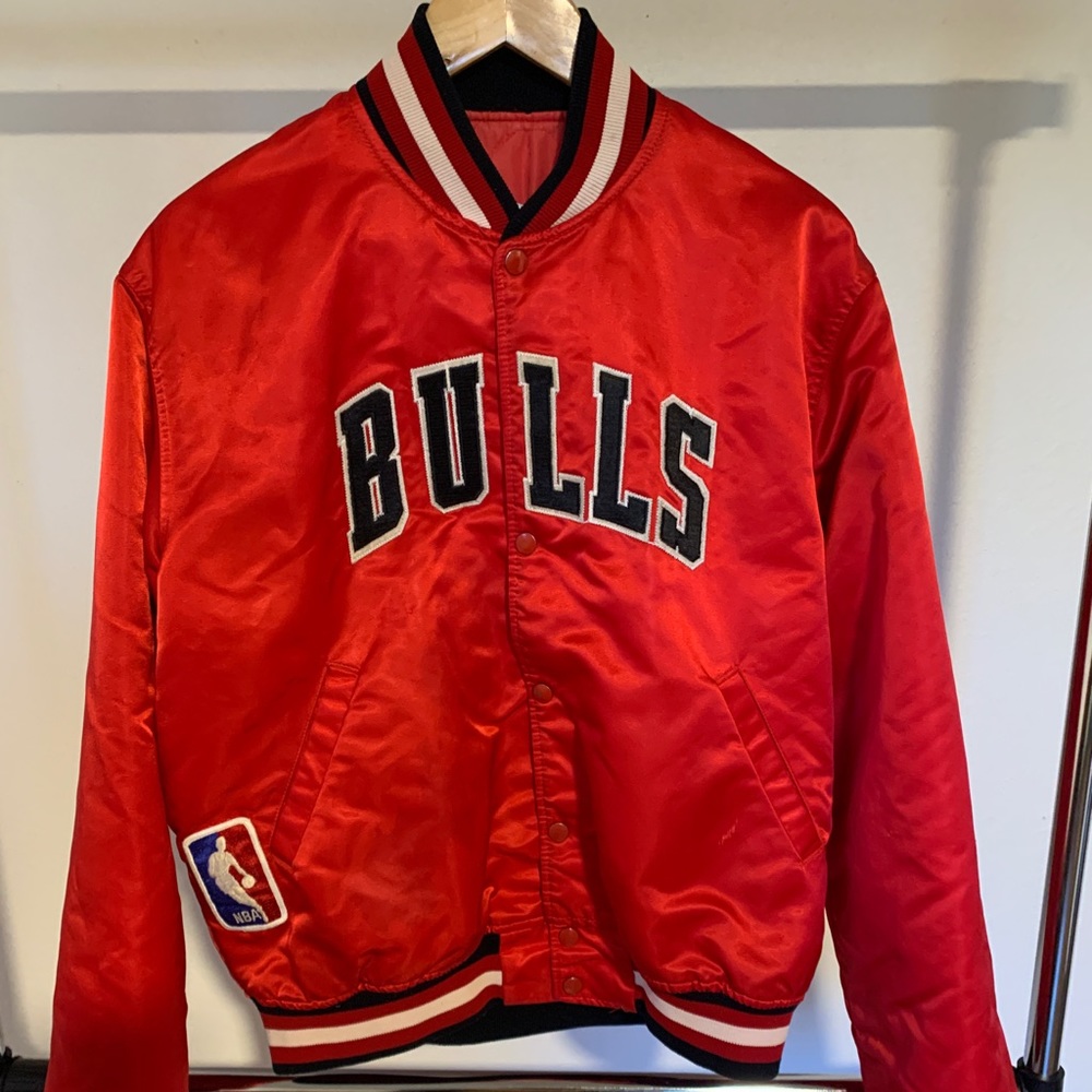 Vintage Mens Starter NBA Chicago Bulls Satin Red Jacket Coat USA Rare Jordan L